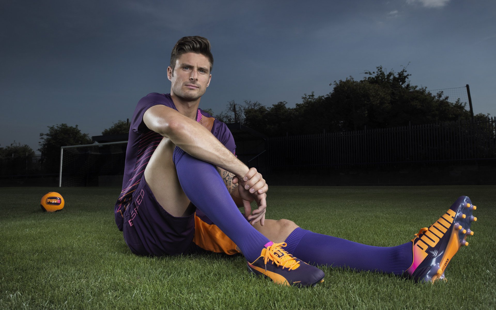 九游官网-_老鹰快攻犀利，场面火爆不断_，老鹰cg